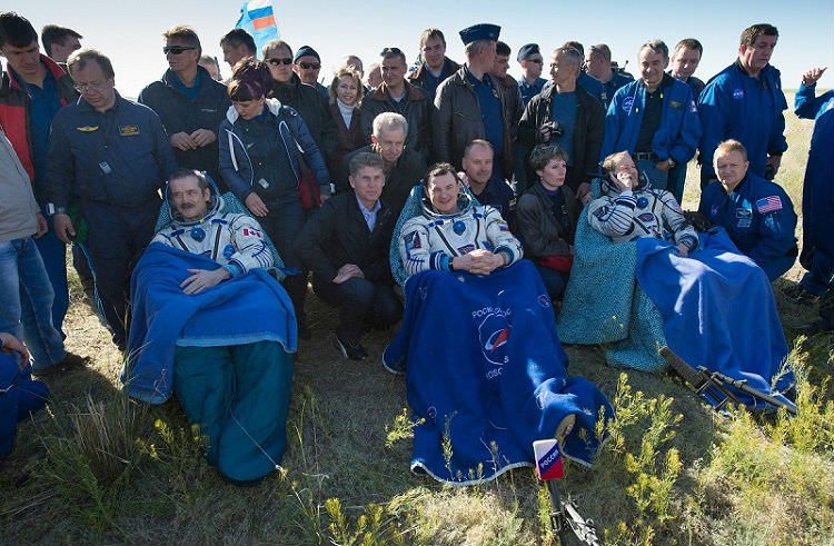 Chris Hadfield and the Expedition 35 crew